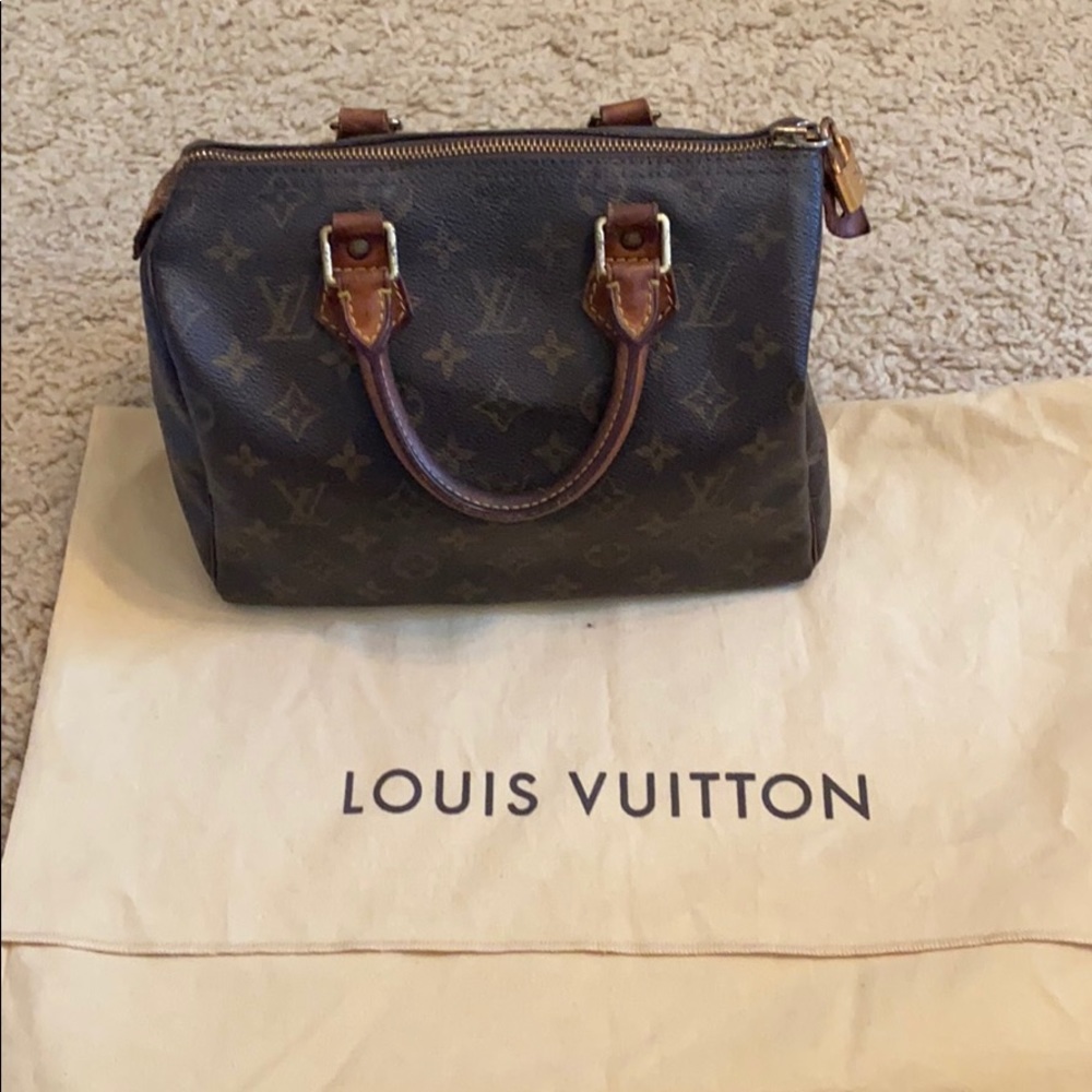Louis Vuitton speedy 25